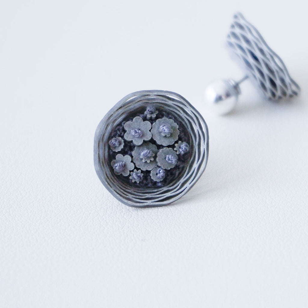 花かごピアス M | sumie