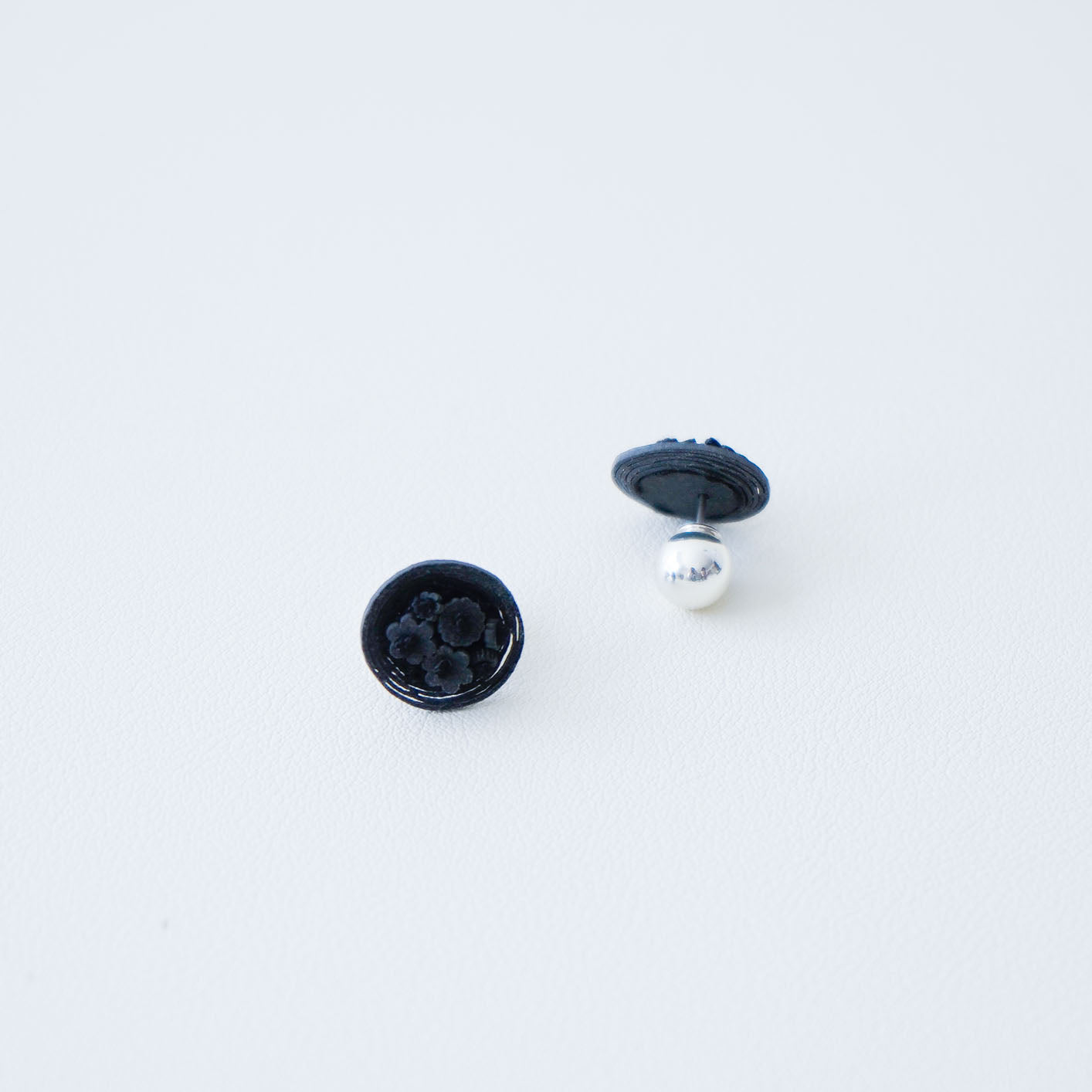 花かごピアス S | sumie