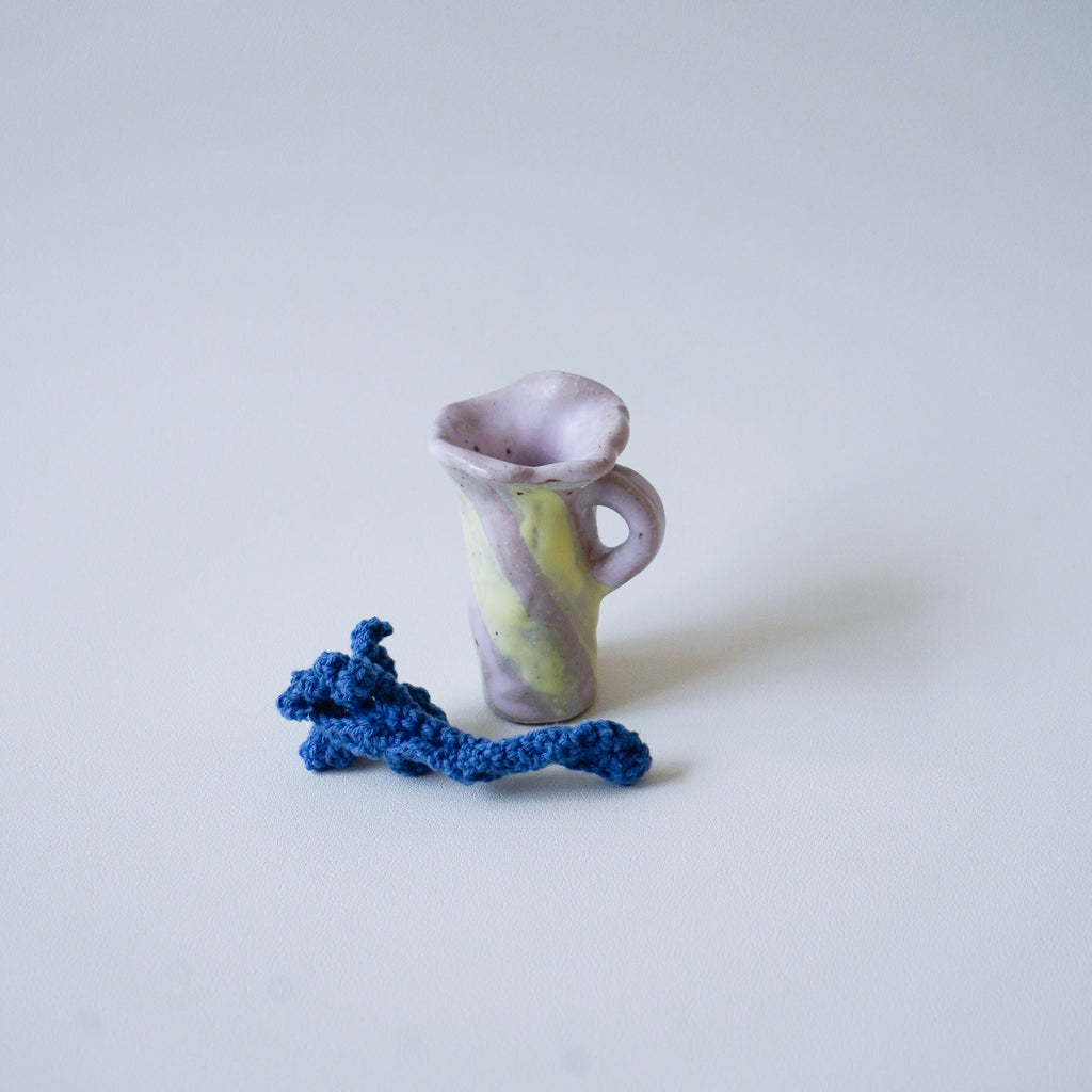 vase 043 | chichiri